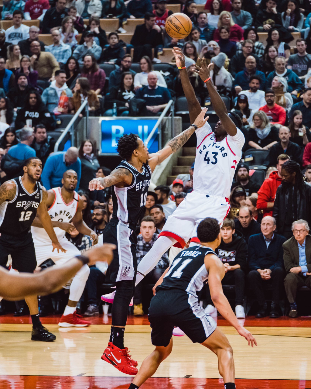 AYX-西亚卡姆在阿森纳比赛中精彩发挥，突破纪录引发热议！的简单介绍