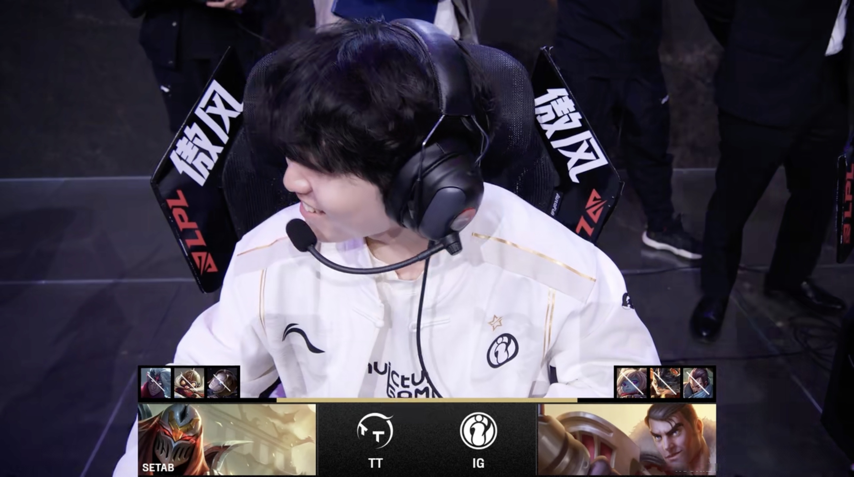 AYX-关于Rookie赛事官方发布败北新规，TL争议不断！的信息